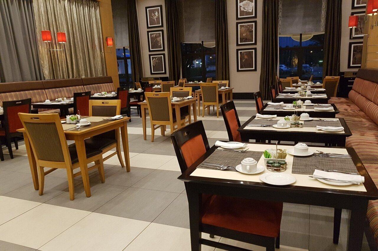 Mondior At Emperors Palace Kempton Park Bagian luar foto