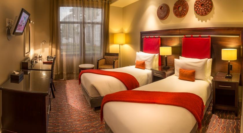 Mondior At Emperors Palace Kempton Park Bagian luar foto