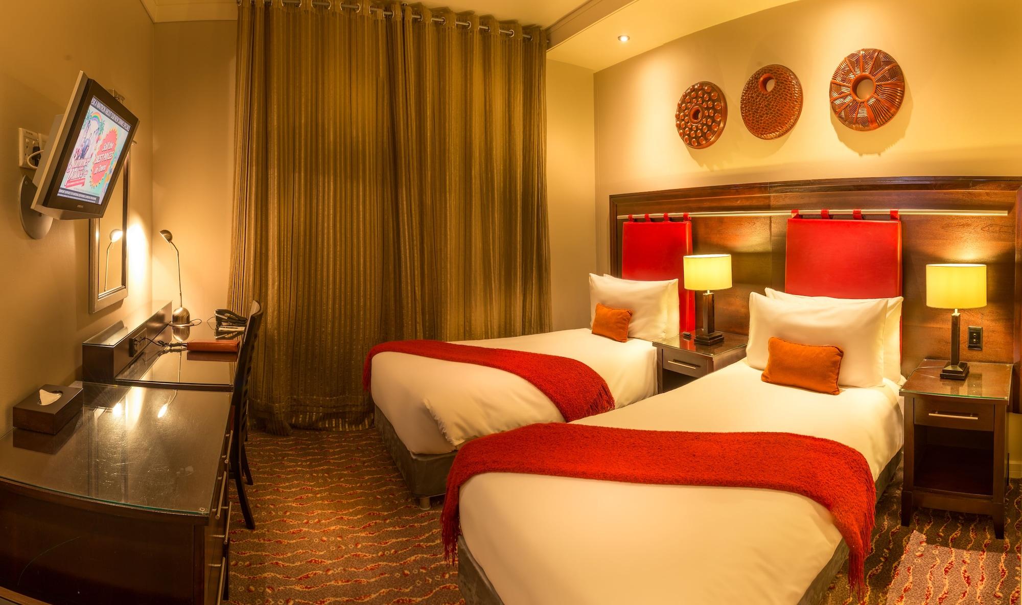 Mondior At Emperors Palace Kempton Park Bagian luar foto